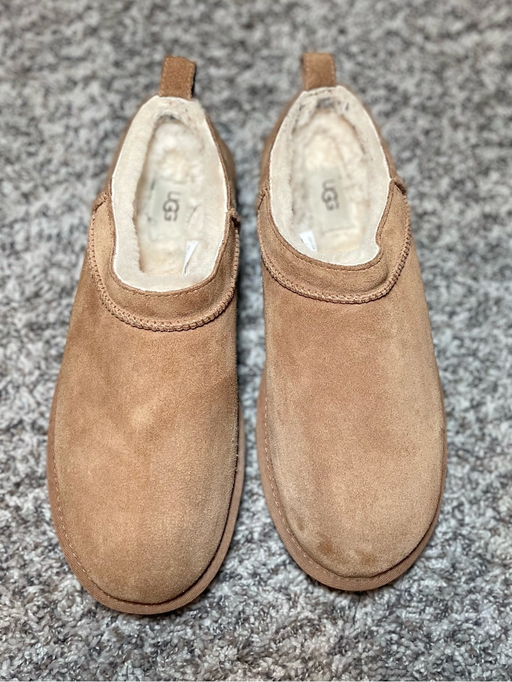 UGG Women's Classic Micro Round Toe Suede Shoes Size 10